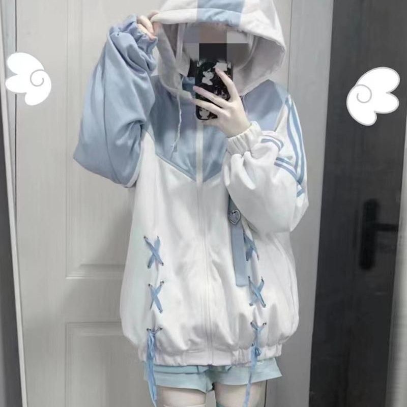 Loose Hoodie with Lace-Up Details and Leg Warmers — Angelcore Outfits