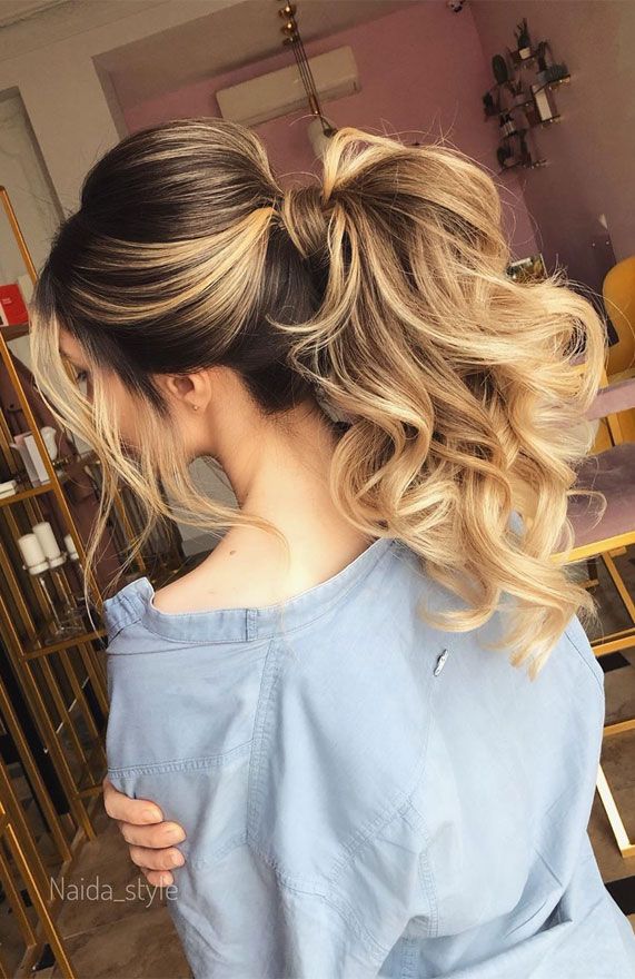 Puff Ponytail with Blonde Balayage