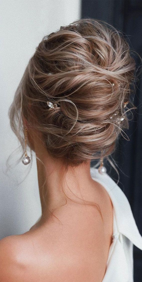 Ash Blonde Visual Idea Ash Blonde Visual Idea — Mother of the Bride Hairstyles