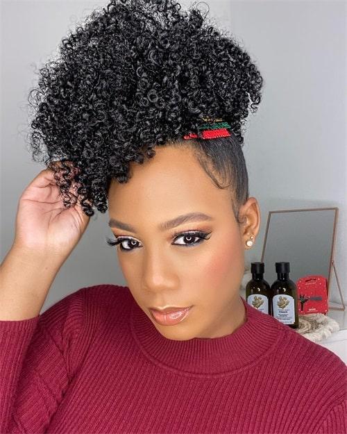 High Ponytail With Wispy Bangs and Clip High Ponytail With Wispy Bangs and Clip — 3C Hairstyles