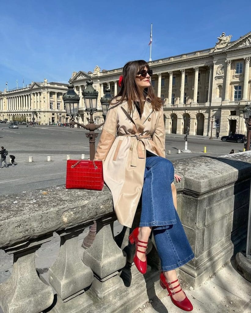 City Explorer: Red Mary Janes with Wide-Leg Jeans and Trench Coat City Explorer: Red Mary Janes with Wide-Leg Jeans and Trench Coat — Mary Jane Outfits