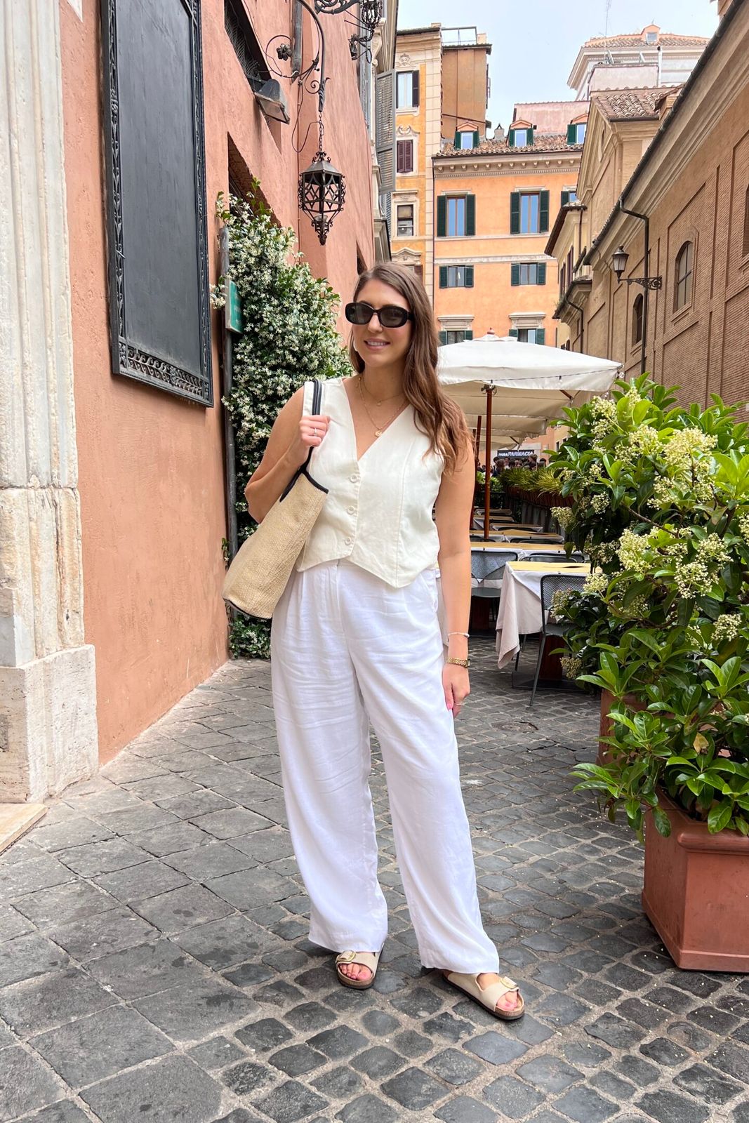 Monochromatic Linen Set for Casual Chic — Venice Outfits