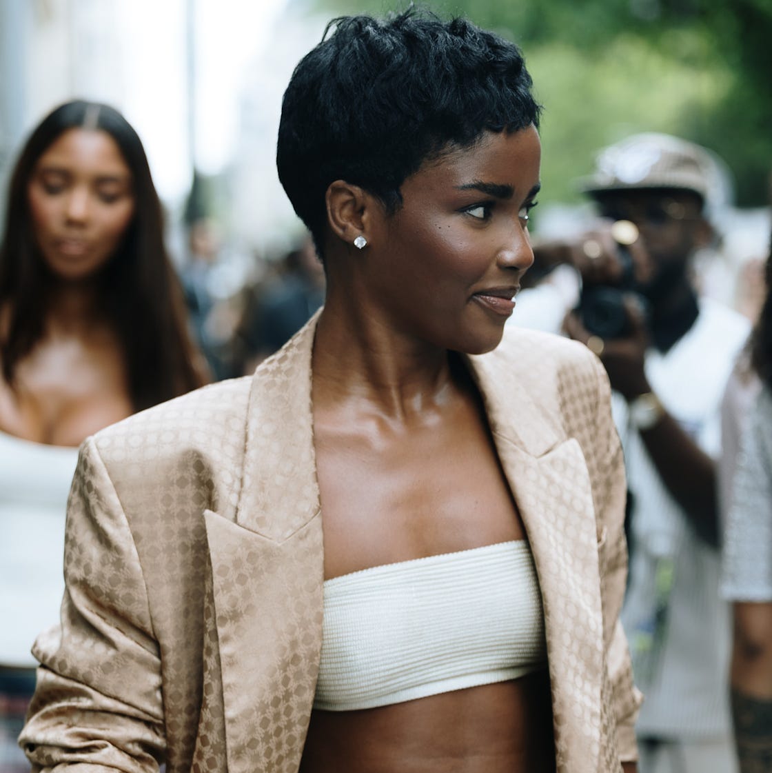 Short Hairstyle Inspiration For Fine Hair - And What To Know Before Getting The Chop