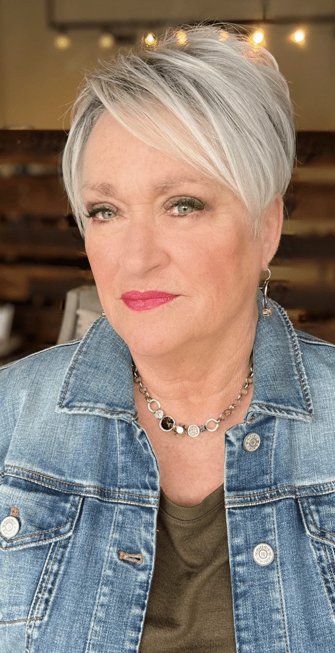 Gray Bob With Full Straight Bangs Gray Bob With Full Straight Bangs — Short Gray Haircuts