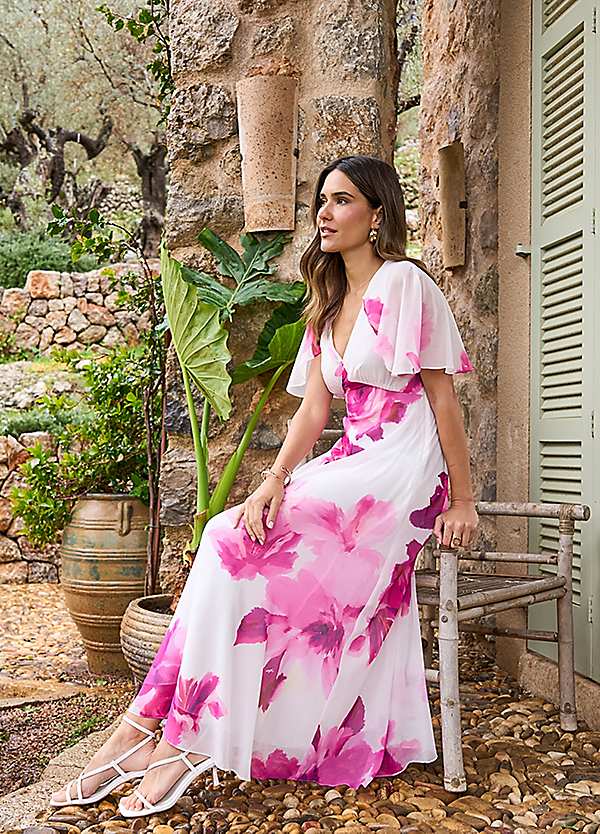 Vibrant Floral Print Maxi Dress for Summer Day Events Vibrant Floral Print Maxi Dress for Summer Day Events — Maxi Dresses