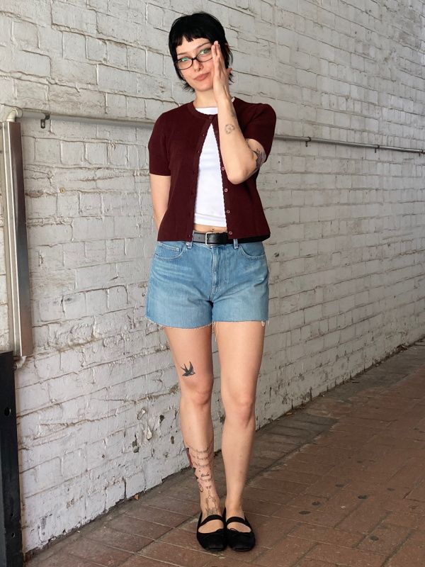 Cropped Cardigan and High-Waisted Shorts for Balanced Proportions — Outfits for Short Torso