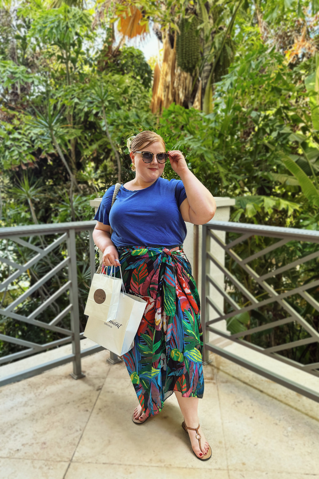 Blue T-Shirt and Tropical Sarong Beach Look Blue T-Shirt and Tropical Sarong Beach Look — Maui Outfits