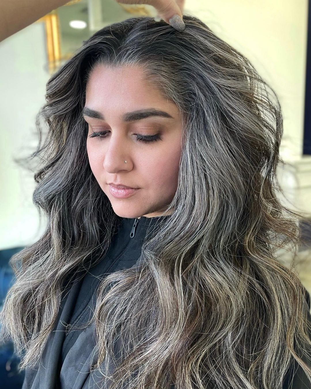 Long Curls With Gray Blended Base Long Curls With Gray Blended Base — Gray Blending