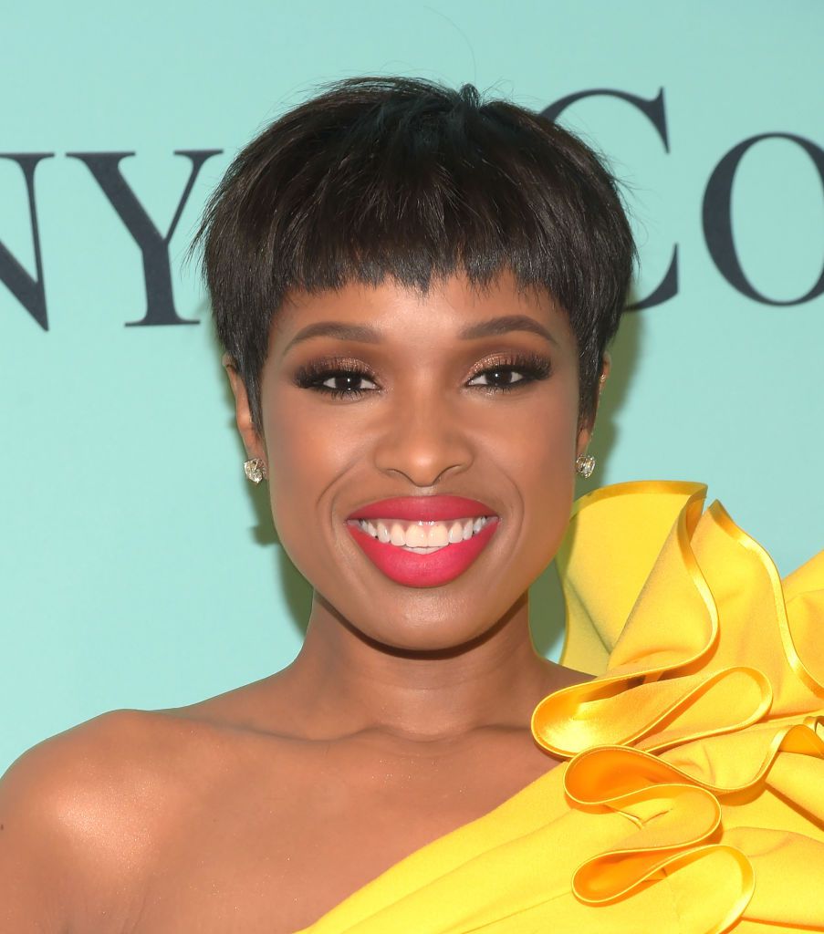 Jennifer Hudson's Pixie Cut with Bangs and Yellow Top — Short Bangs
