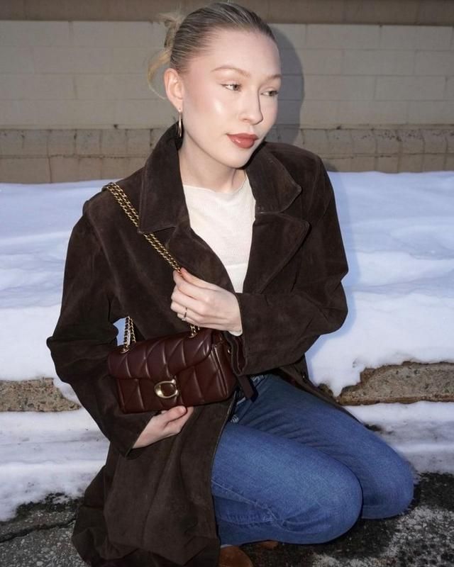 Heart Shoulder Bag with Suede Trench Coat Heart Shoulder Bag with Suede Trench Coat — Coach Bag Outfits