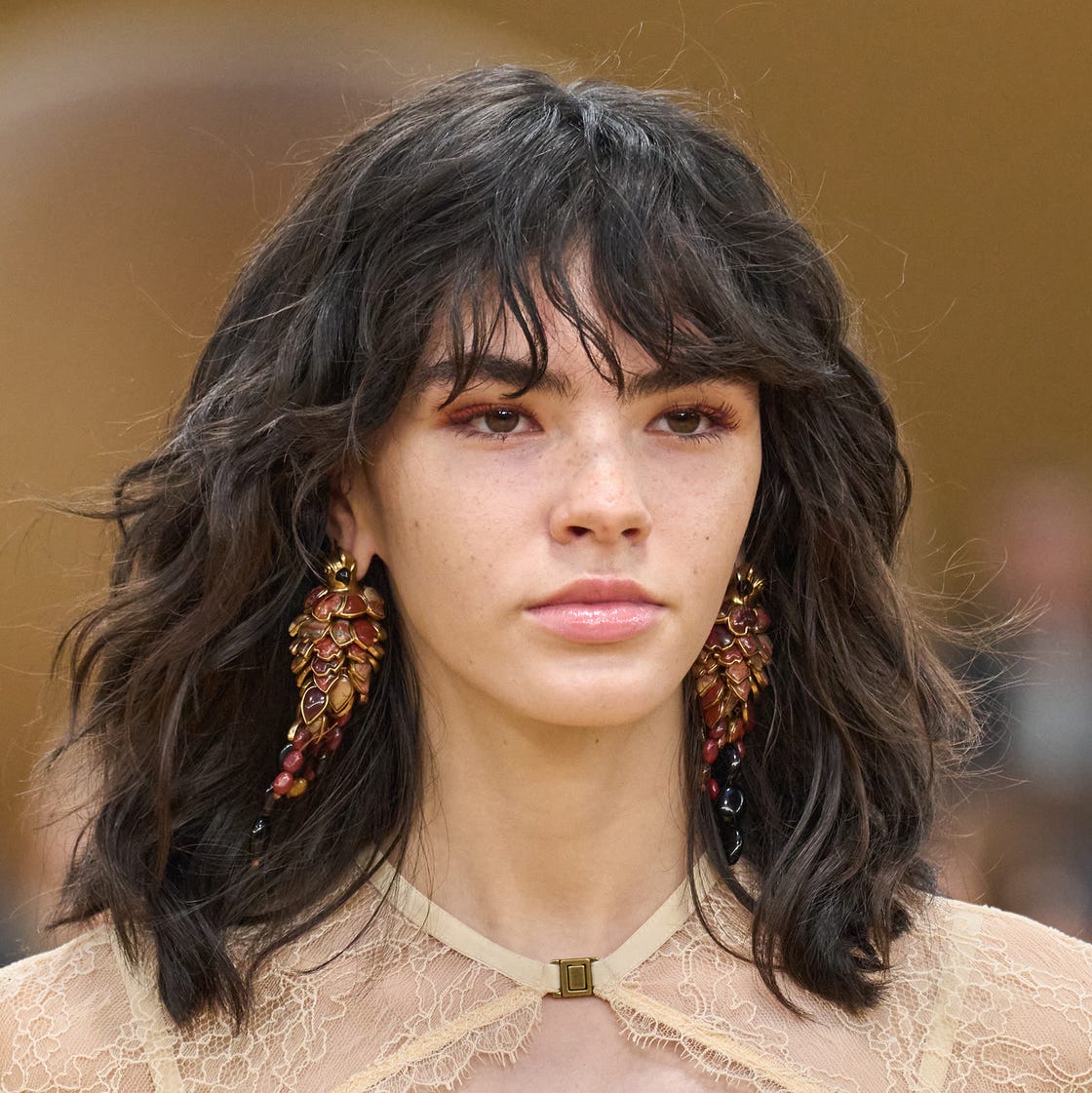 Shoulder Length Butterfly With Shaggy Bangs — Butterfly Haircut Medium Hair