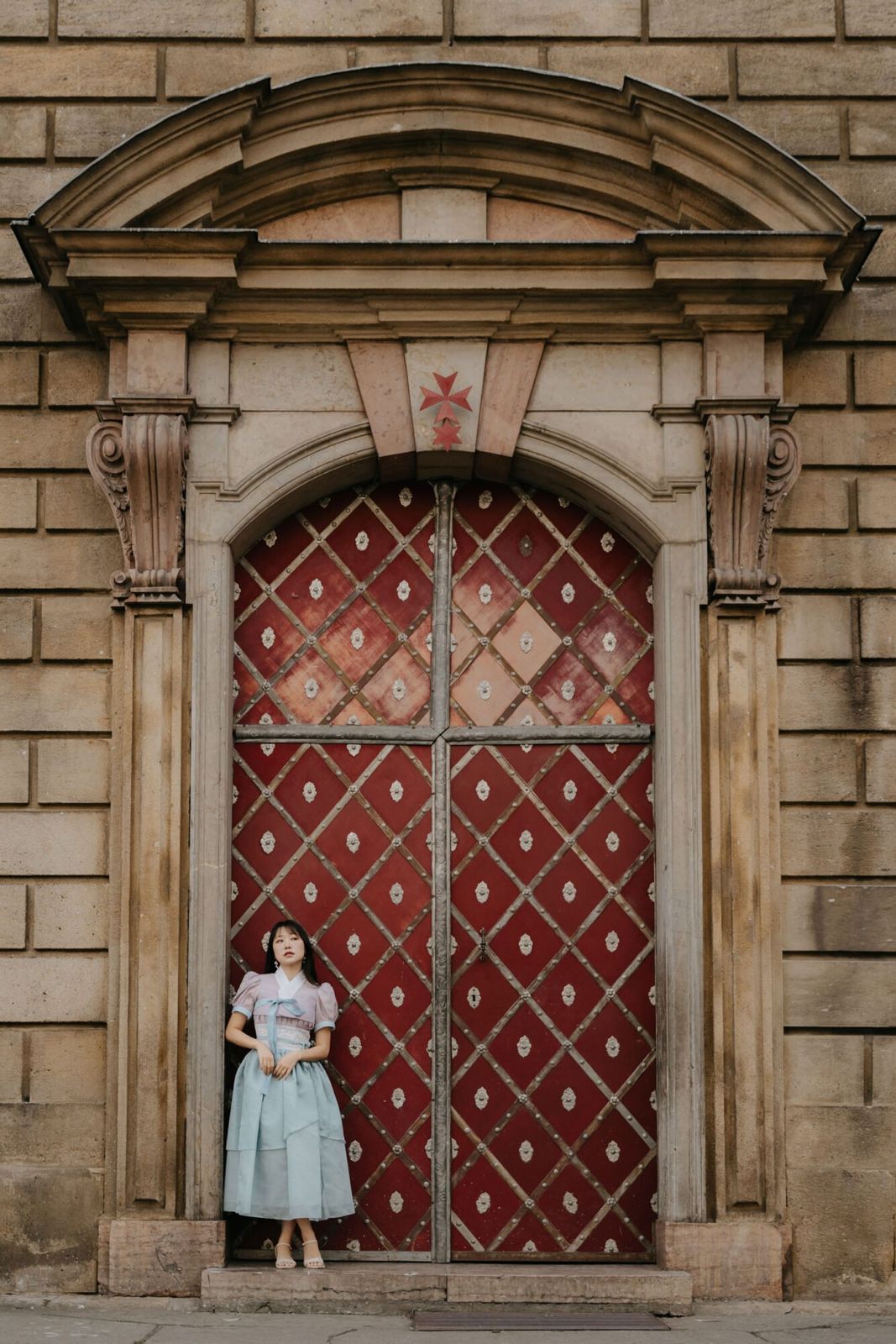 Apron Dress with Light Pink Blouse and White Sandals — Prague Outfits