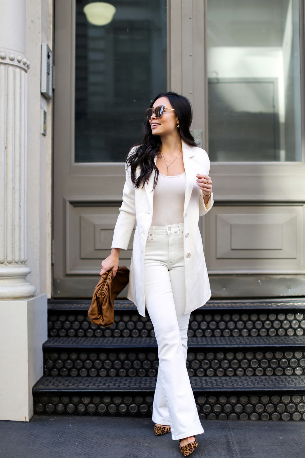 Chic Casual: White Flare Jeans with Longline Blazer Chic Casual: White Flare Jeans with Longline Blazer — White Jeans Outfits