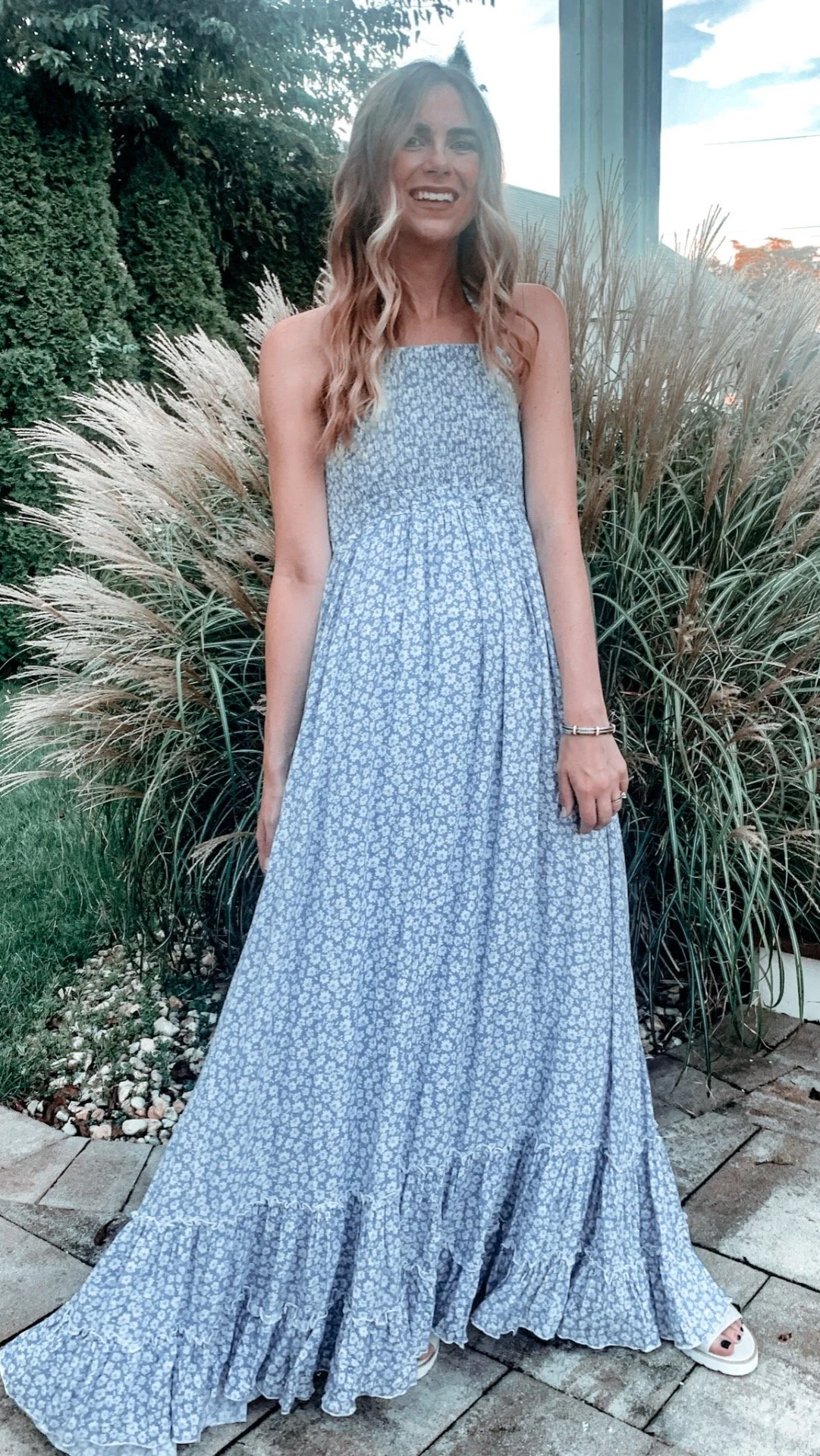Blue Floral Maxi Dress with Empire Waist for a Relaxed Winery Feel — Winery Outfits