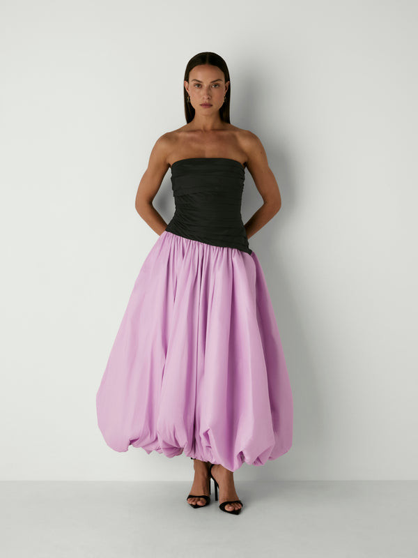 Strapless Black Ruched Bodice with Lilac Balloon Skirt Strapless Black Ruched Bodice with Lilac Balloon Skirt — Cocktail Attire Outfits