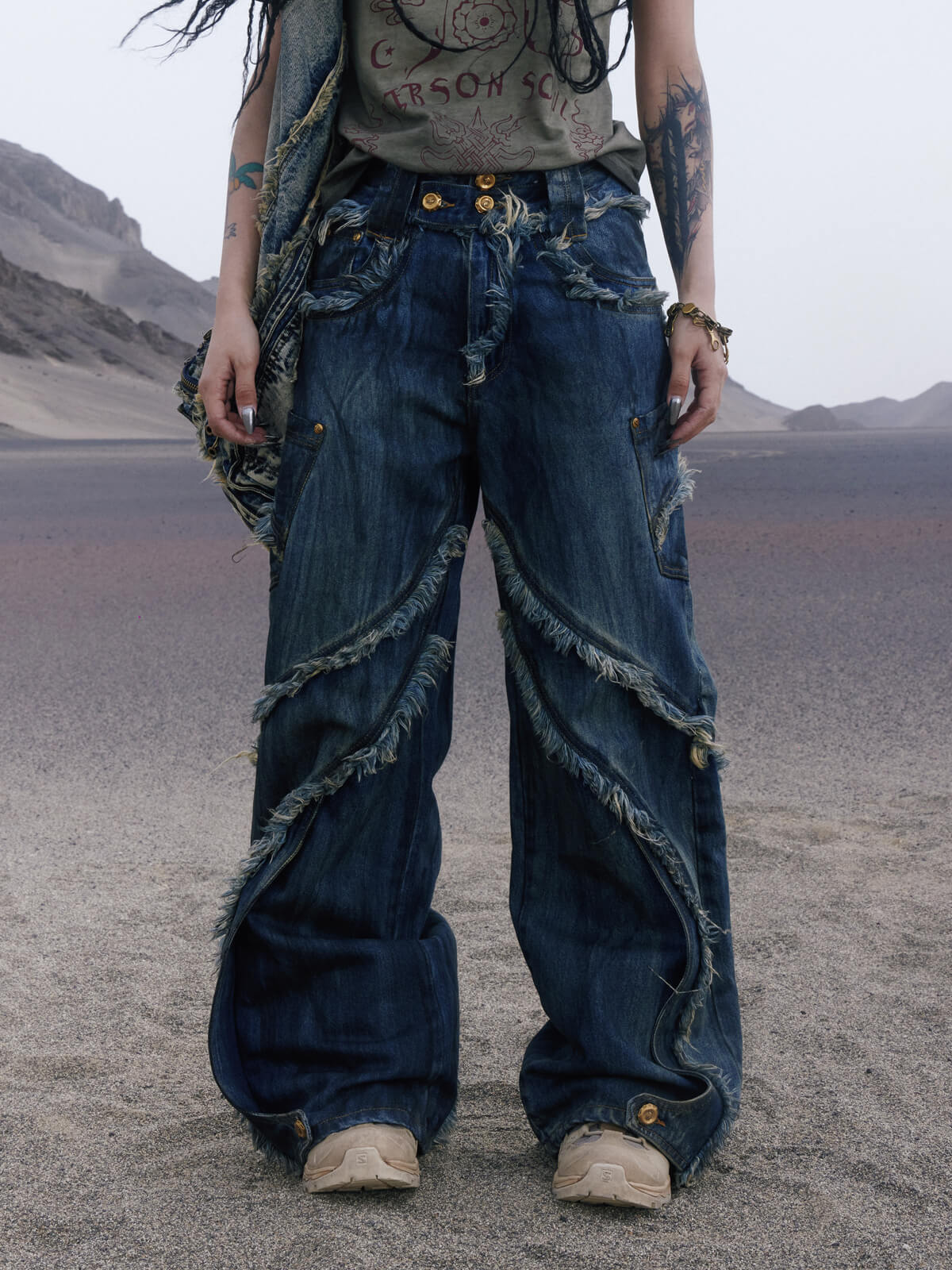 Fringed Dark Blue Baggy Jeans with Graphic Tee