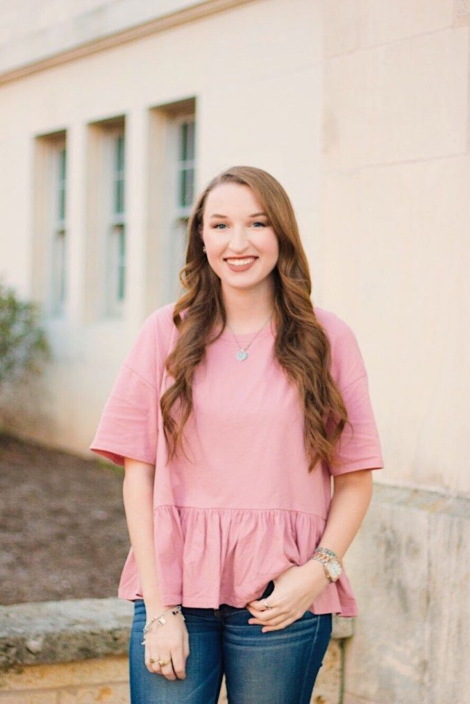 Simple Pink Peplum Top with Blue Denim Jeans for Casual Style — Peplum Top Outfits