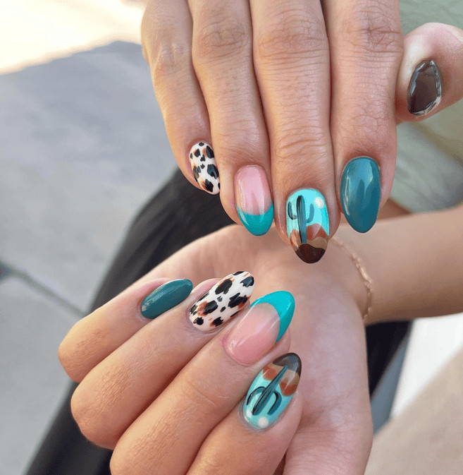 Small Rhinestones On Accent Nails Visual Idea — Country Concert Nails
