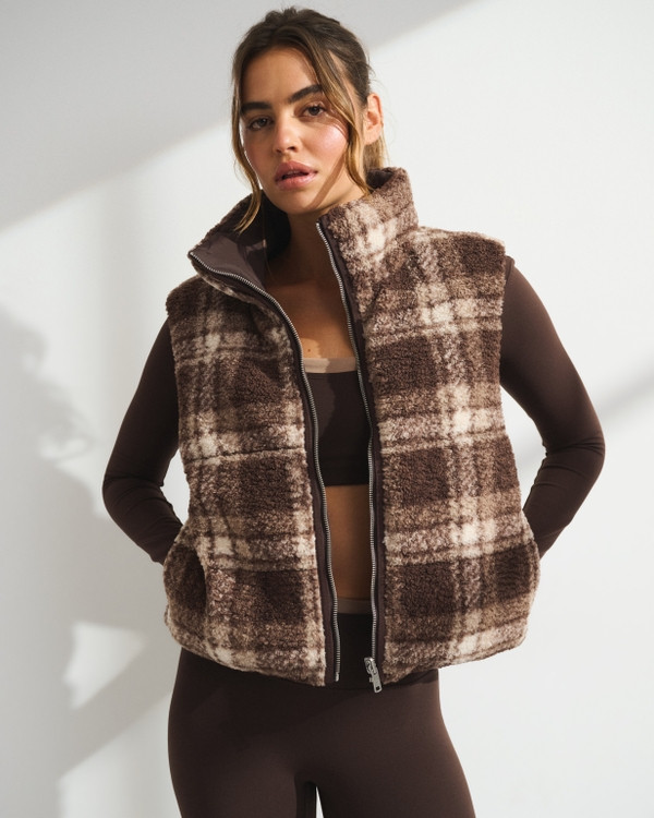 Cozy Plaid Sherpa Vest for Casual Loungewear Cozy Plaid Sherpa Vest for Casual Loungewear — Vests