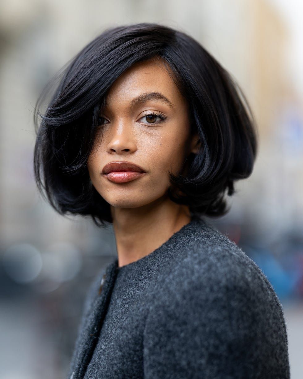 Thick Wavy Black Bob With Side Bangs Thick Wavy Black Bob With Side Bangs — Long Bob