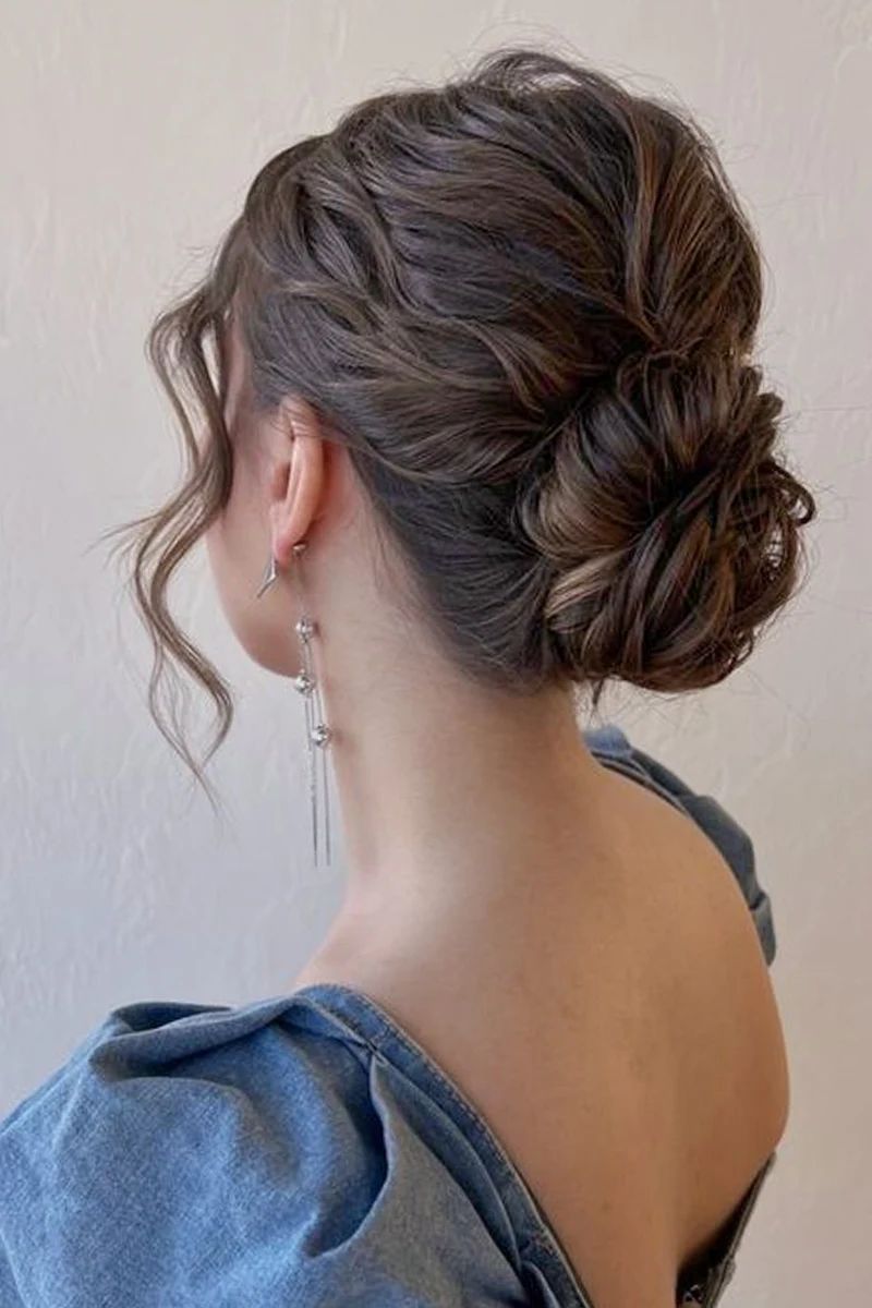Medium Visual Idea — Prom Hairstyles for Medium Hair