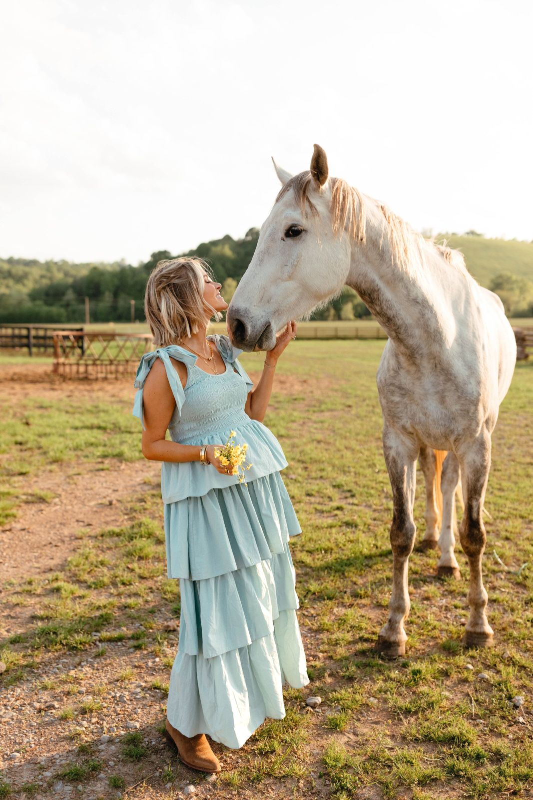Flowing Tiered Maxi Dress with Bow Straps for Casual Outdoors — Tiered Dresses