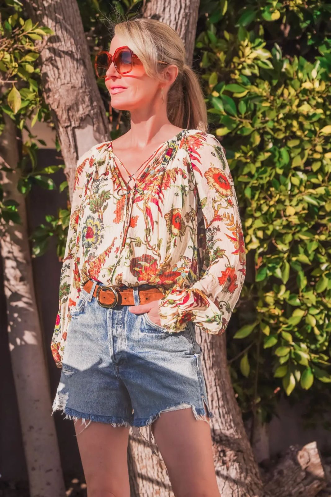 Printed Blouse with Denim Shorts: Casual Mix — Outfits for Big Arms