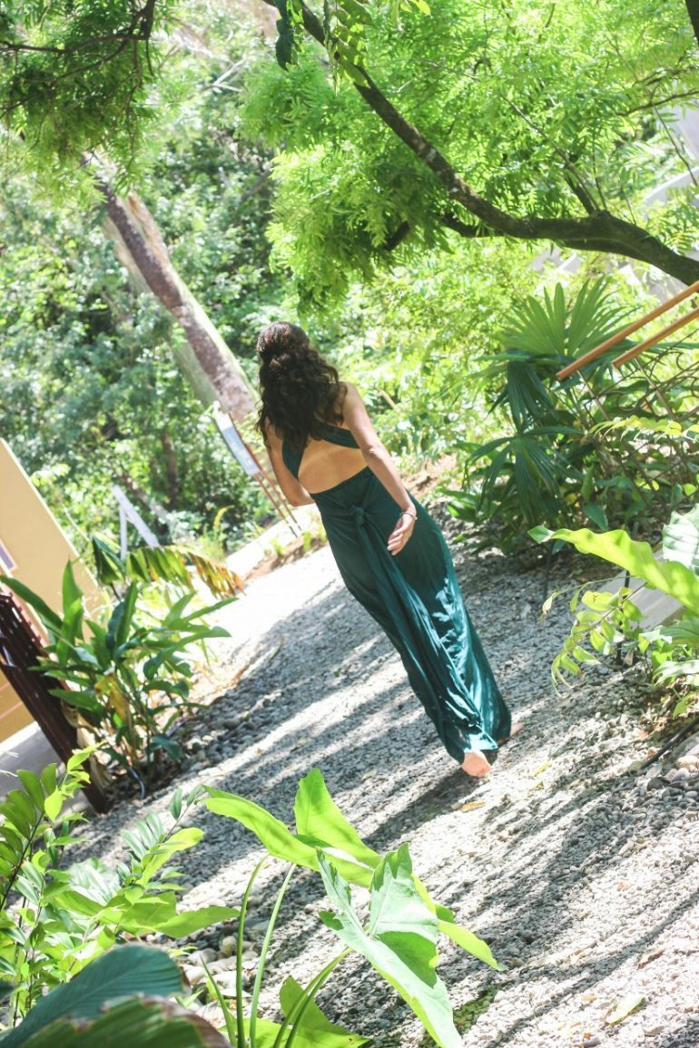 Dramatic Deep Green Maxi Dress for Evenings — Costa Rica Outfits