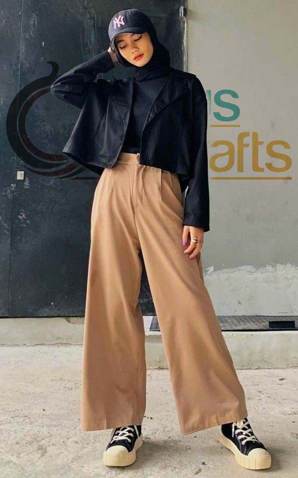 Beige Wide-Leg Trousers with Black Crop Jacket for a Chic Casual Outfit Beige Wide-Leg Trousers with Black Crop Jacket for a Chic Casual Outfit — Casual Hijab Outfits