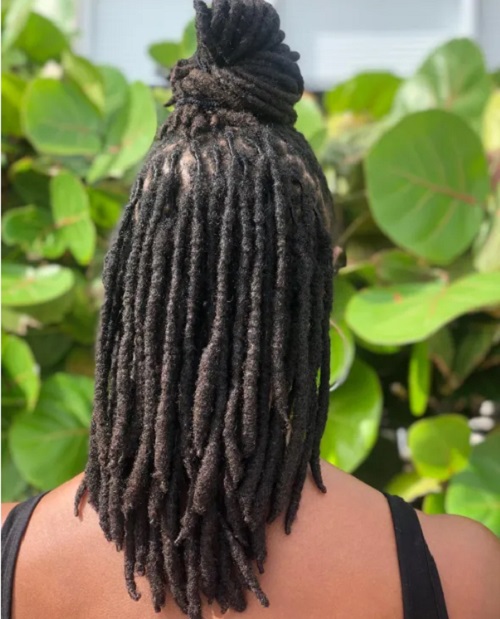Shoulder Visual Idea — Invisible Locs