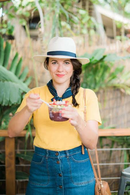 Denim Skirt and Yellow Tee for Island Exploration Denim Skirt and Yellow Tee for Island Exploration — Maui Outfits
