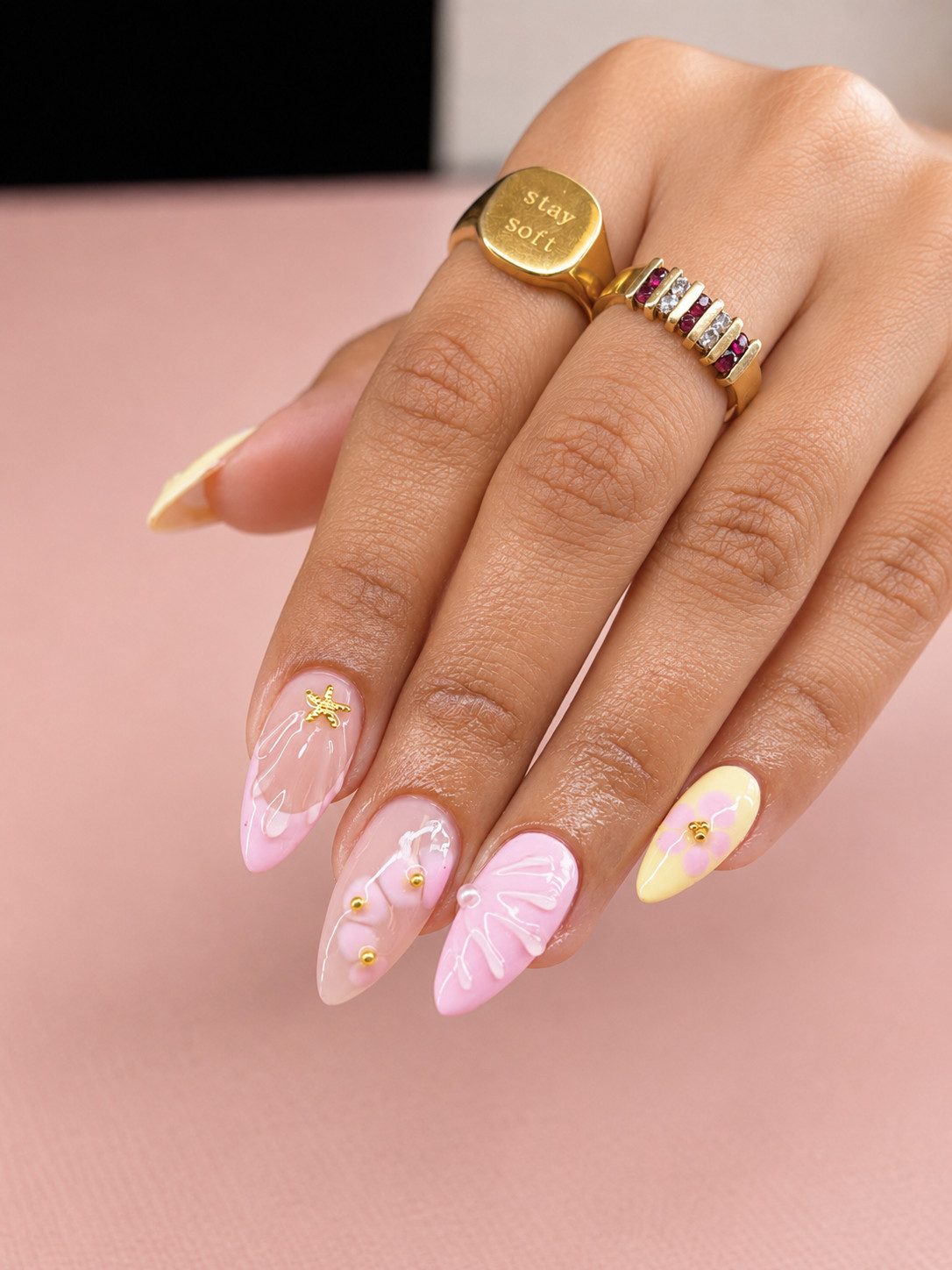 3D Flowers Pearls Gold Star Sheer Lines Visual Idea — Miami Nails