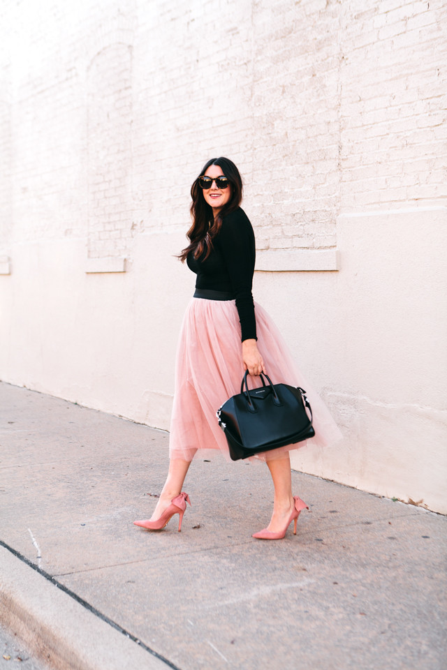 Classic Pink Tulle Midi Skirt with Black Top Classic Pink Tulle Midi Skirt with Black Top — Tulle Skirts