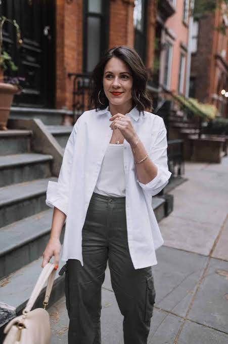Olive Green Cargo Pants With an Oversized Button-Down Shirt — Cargo Pants Outfits