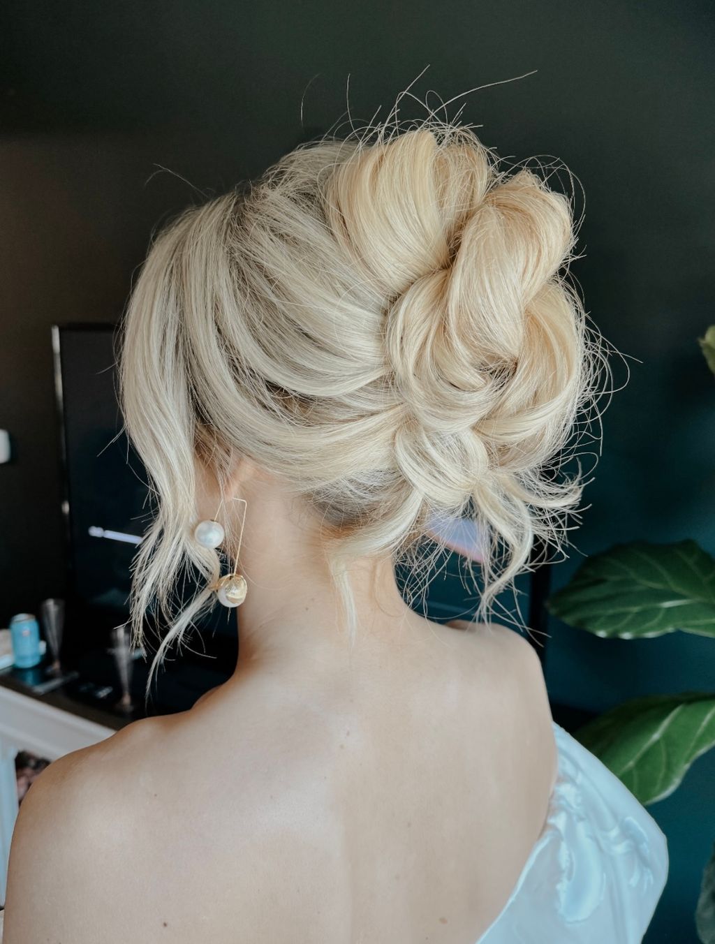 Thick Side Braid With Deep Side Swept Bangs Thick Side Braid With Deep Side Swept Bangs — Wedding Guest Hairstyles