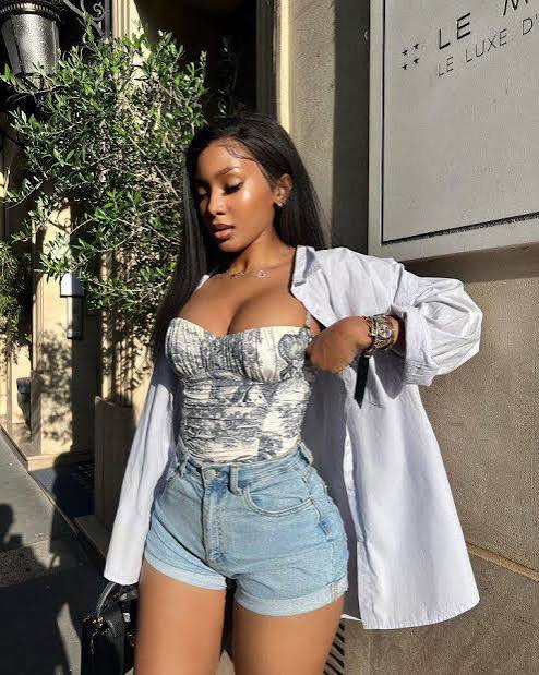 Casual Cool: Printed Corset with Oversized Shirt and Shorts — Corset Outfits
