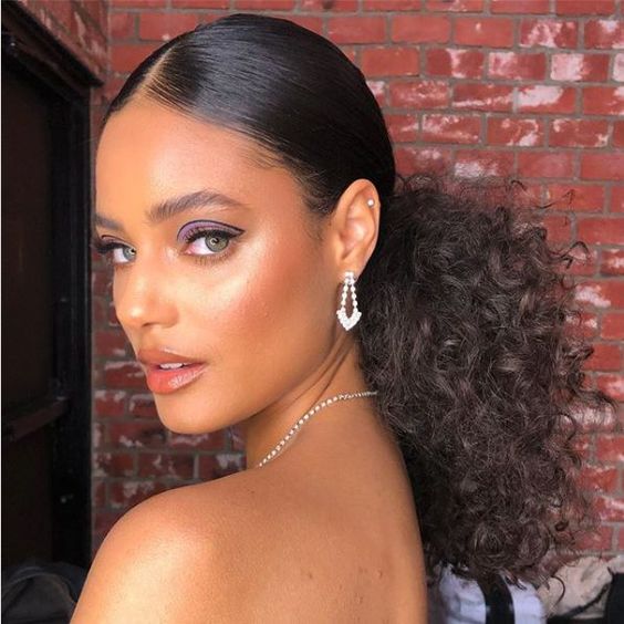 High Ponytail with Voluminous Curls High Ponytail with Voluminous Curls — Birthday Hairstyles