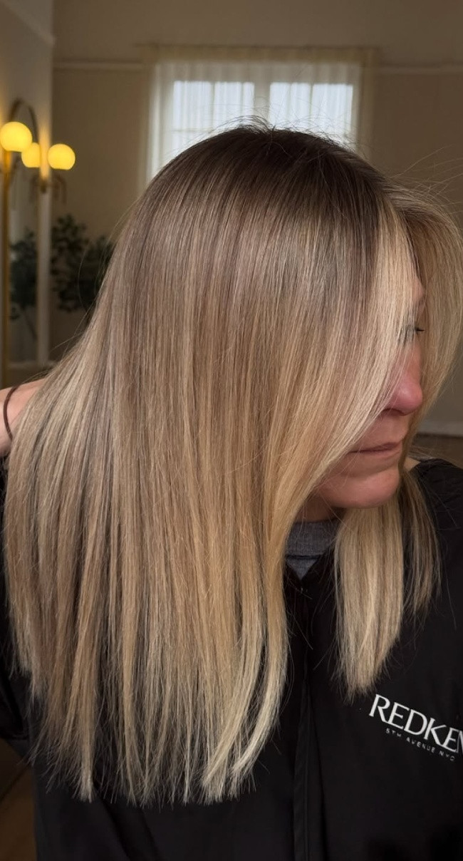 Linen Blonde With Root Melt Visual Idea Linen Blonde With Root Melt Visual Idea — Lived In Blonde