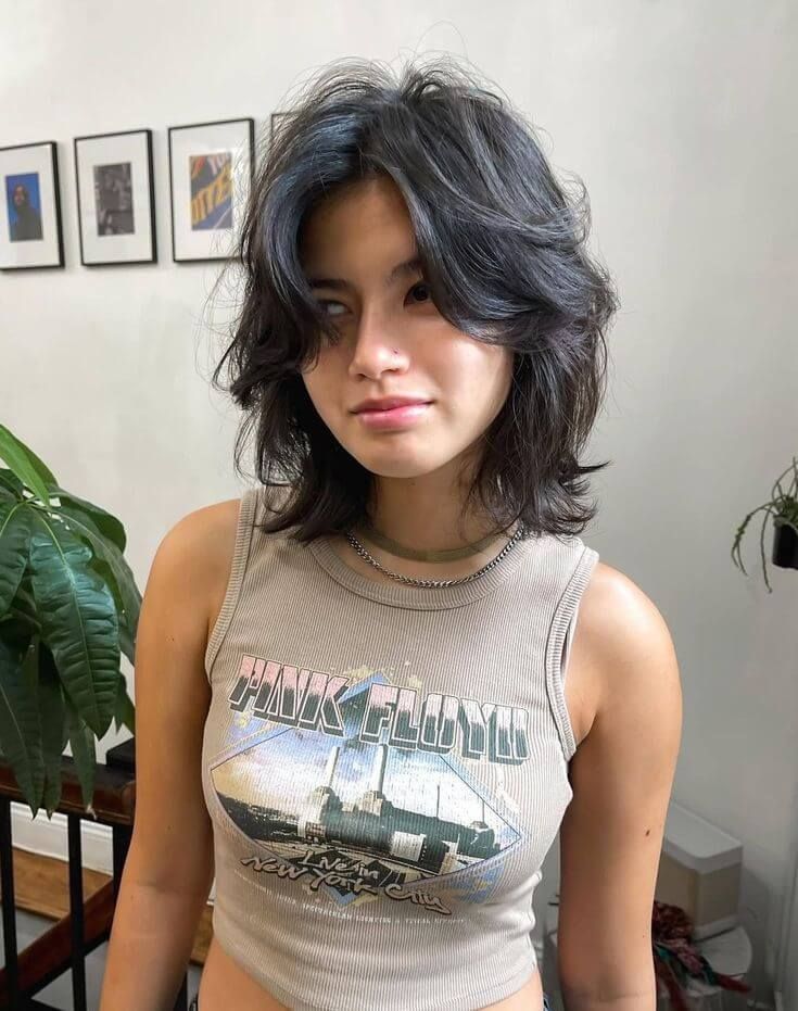 Blonde Blunt Cut With Root Shadow Blonde Blunt Cut With Root Shadow — Medium Haircuts