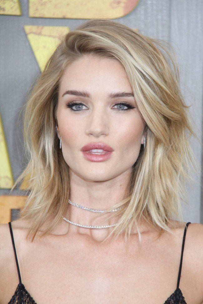 Ash Blonde Lob With Side-Swept Bangs Ash Blonde Lob With Side-Swept Bangs — Medium Length Layered Hair