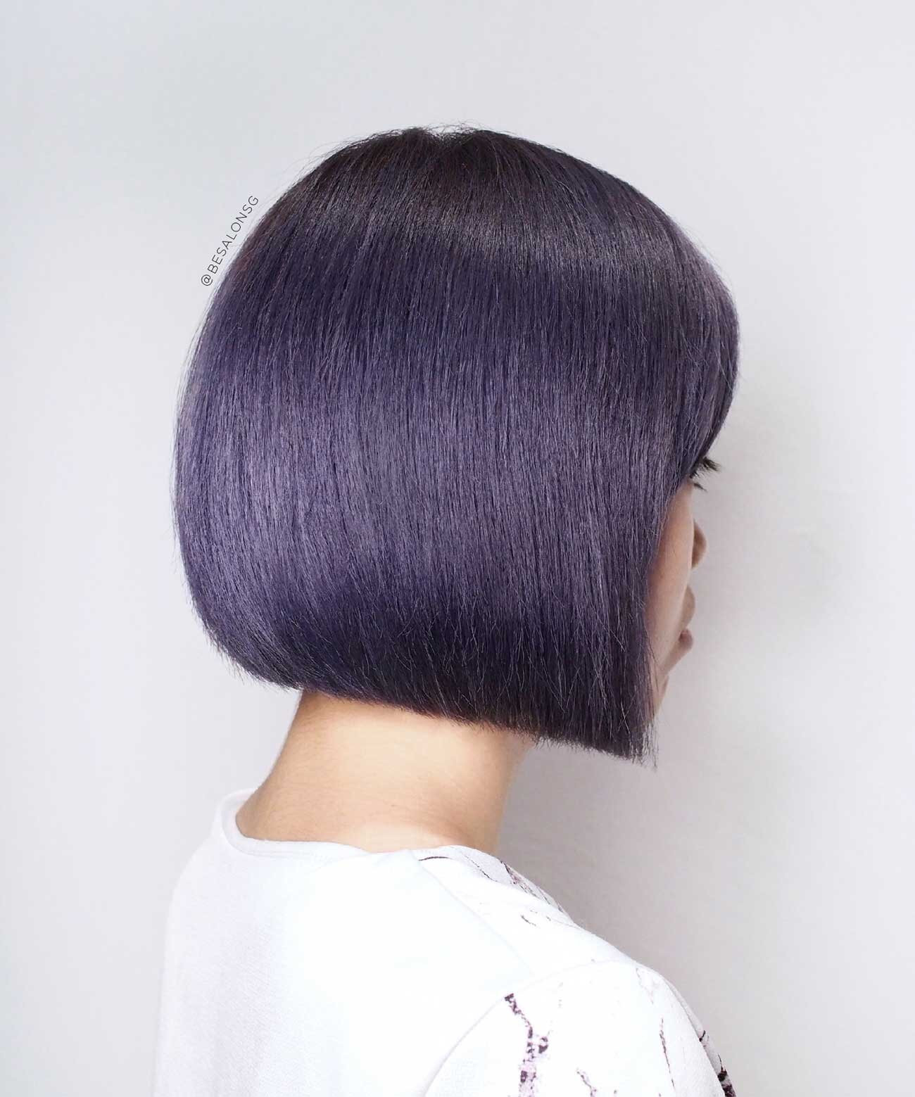 Sharp Bob With Muted Violet Blunt Bangs Sharp Bob With Muted Violet Blunt Bangs — Violet Hair