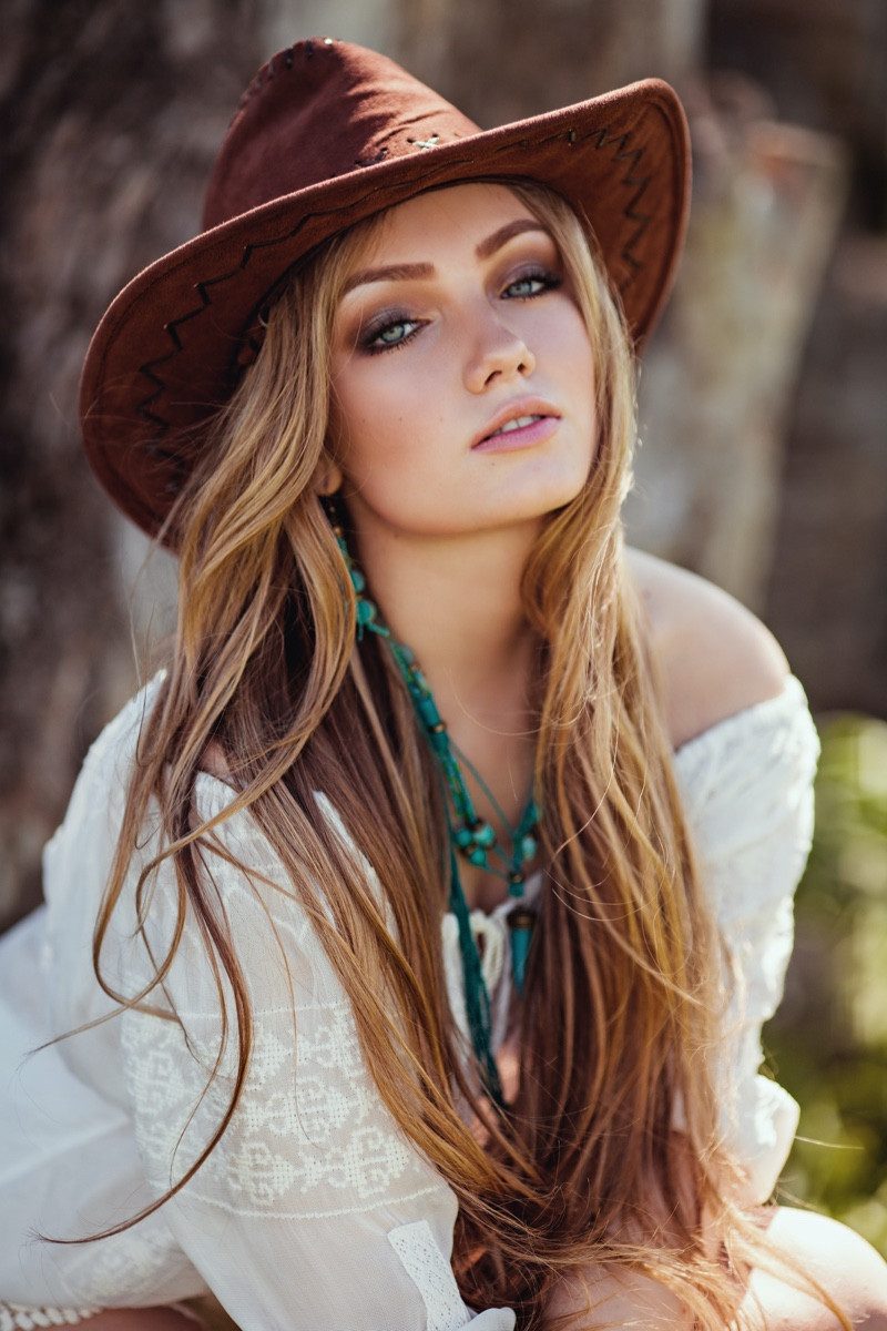 Effortless Air-Dried Ash Blonde — Cowboy Hat Hairstyles