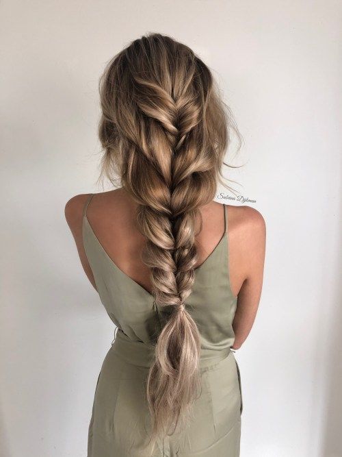 Voluminous Fishtail Braid With Loose Strands — Boho Braided Wedding Hair