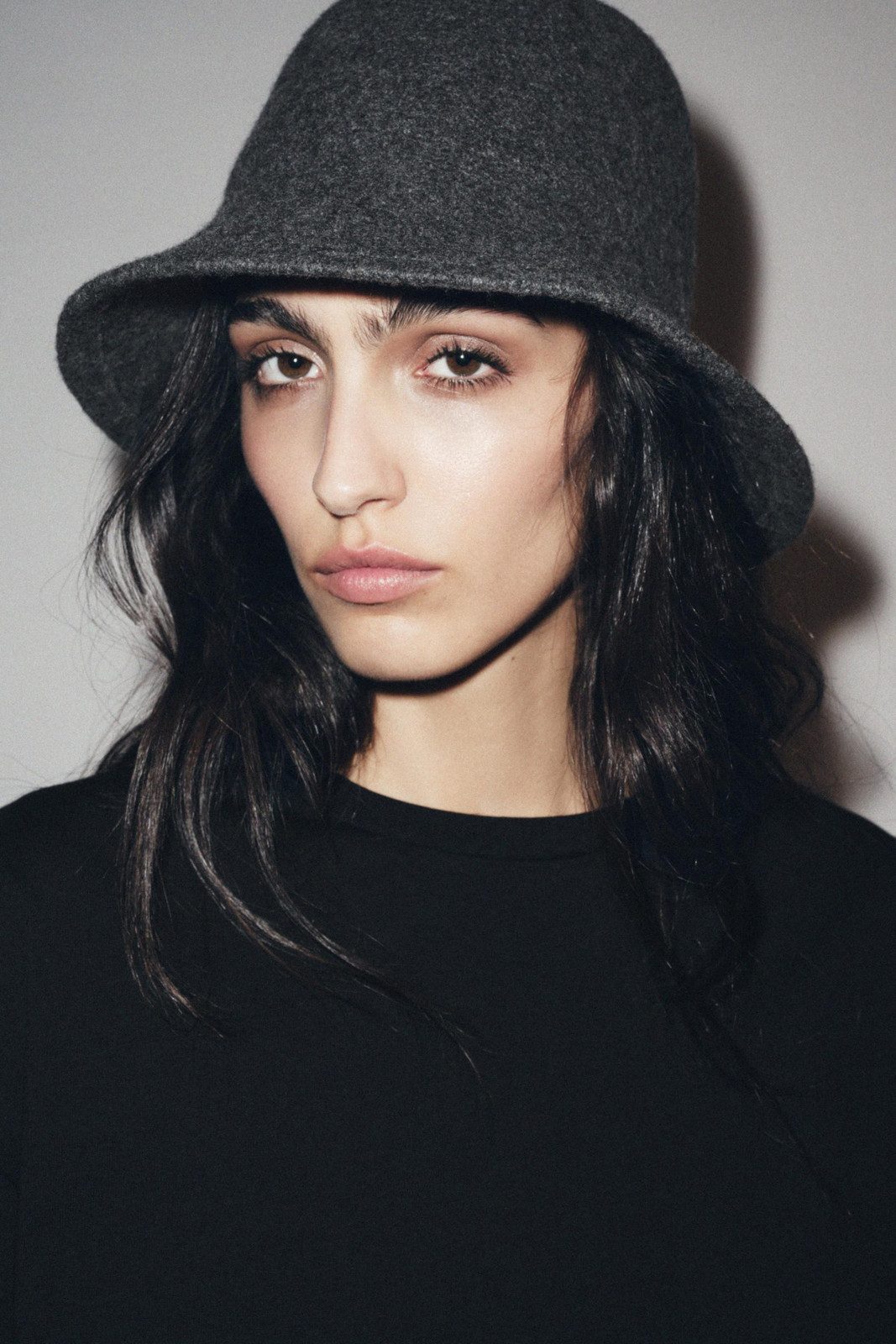 Thick Mid-Back Straight Hair with Grey Bucket Hat Thick Mid-Back Straight Hair with Grey Bucket Hat — Bucket Hat Hairstyles