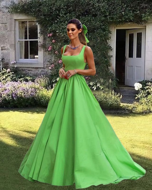 Light Green Satin Square Neck Dress for Formal Events Light Green Satin Square Neck Dress for Formal Events — Square Neck Dresses