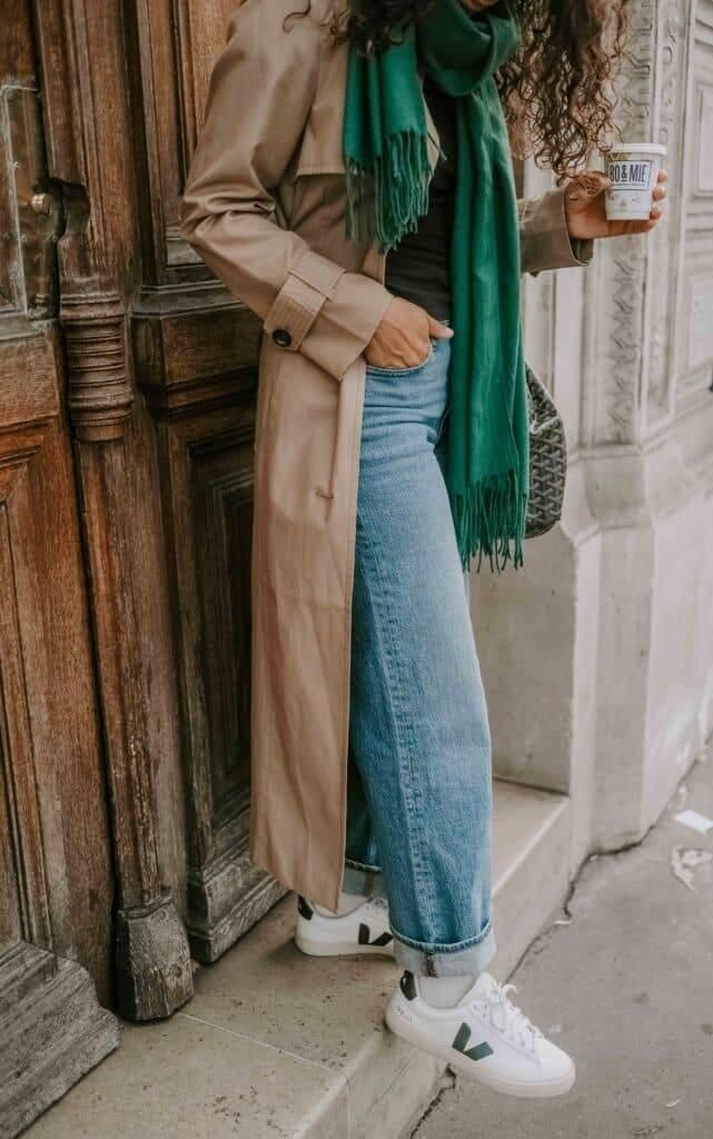 Transitional Style: Veja Sneakers with a Trench Coat and Jeans — Veja Outfits