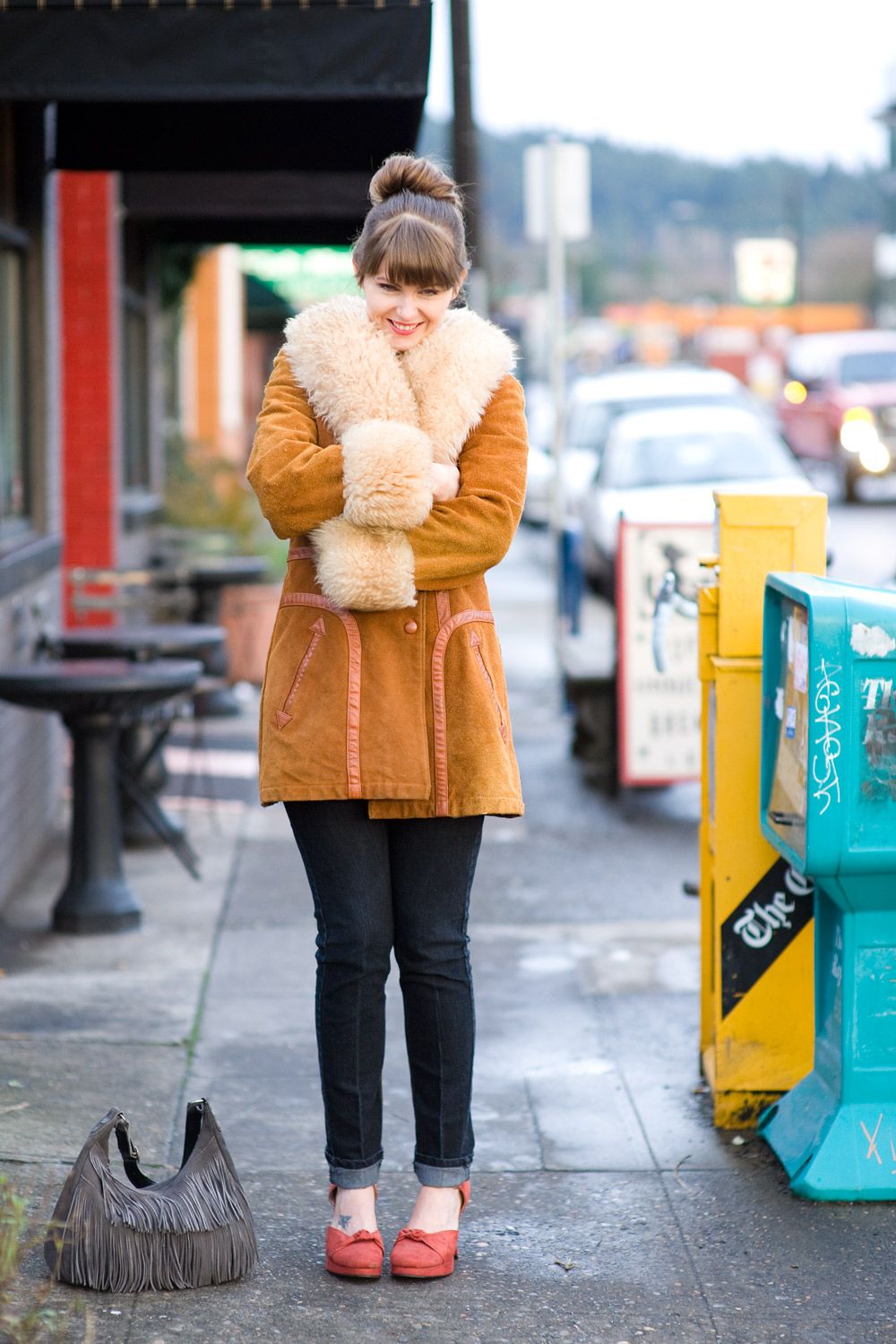 Shearling-Lined Coat with Red Heels for Cold Weather Shearling-Lined Coat with Red Heels for Cold Weather — Portland Outfits