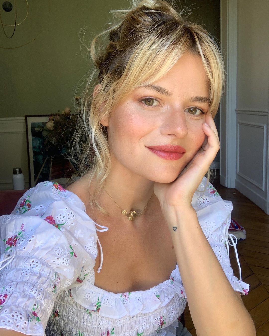 Broderie Anglaise Top and French Bangs with Floral Detail Broderie Anglaise Top and French Bangs with Floral Detail