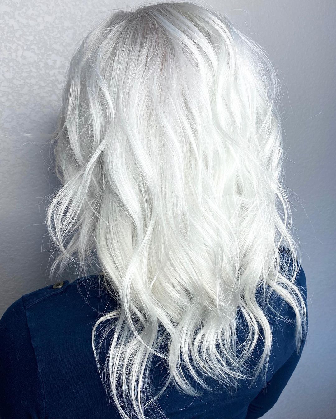 Shoulder Length White Waves Shoulder Length White Waves — White Hair