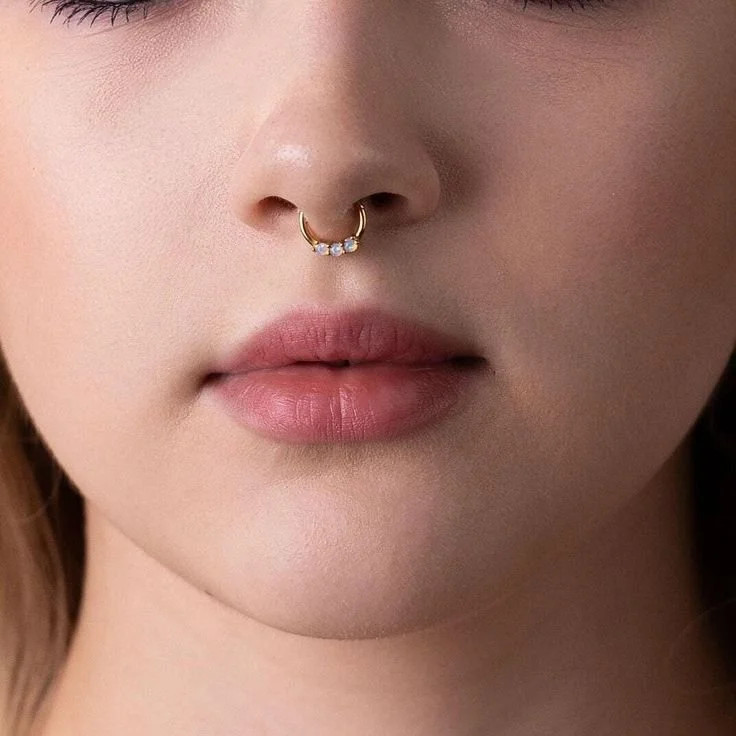 Gold Septum Clicker with Embellished Stones Gold Septum Clicker with Embellished Stones — Septum Piercing Ideas